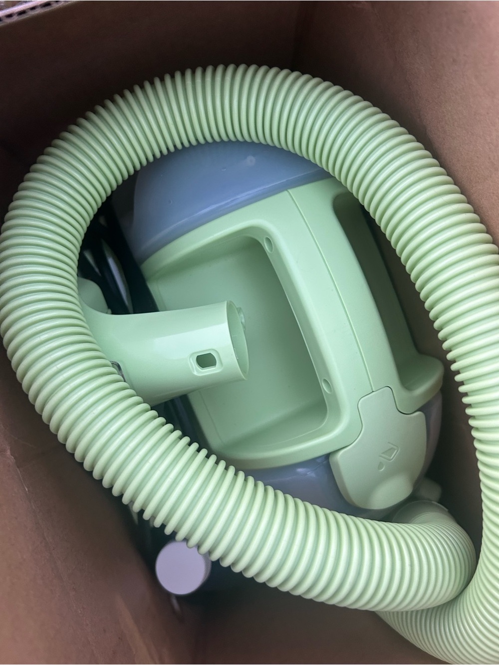 Bissell Little Green Mini Portable Cleaner - Picture 6 of 6